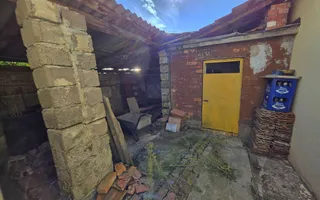 Casa cu 2 camere + anexe, toate utilitatile, 295 mp teren, zona Centru - Poză 15