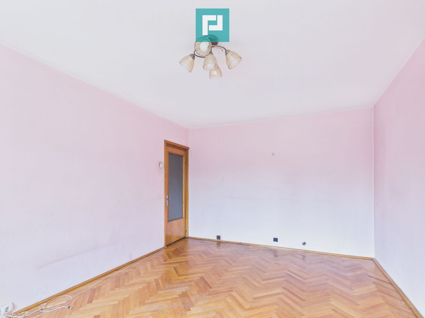 Apartament 3 camere decomandat Piața Catedralei - Poză 1