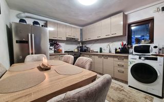 Casă funcțională, curte proprie, finisaje moderne - Poză 2