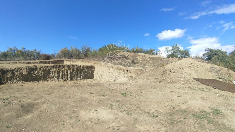 Teren intravilan 500 mp cu utilitati-ideal casa P+1E-Sigmir - Poză 1