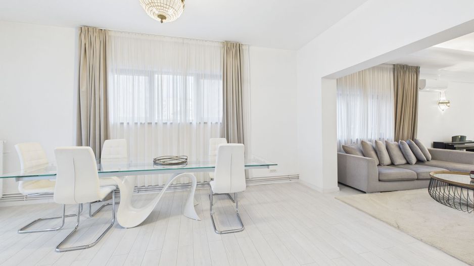 Apartament modern cu 4 camere pe Bulevardul Dacia - Poză 10