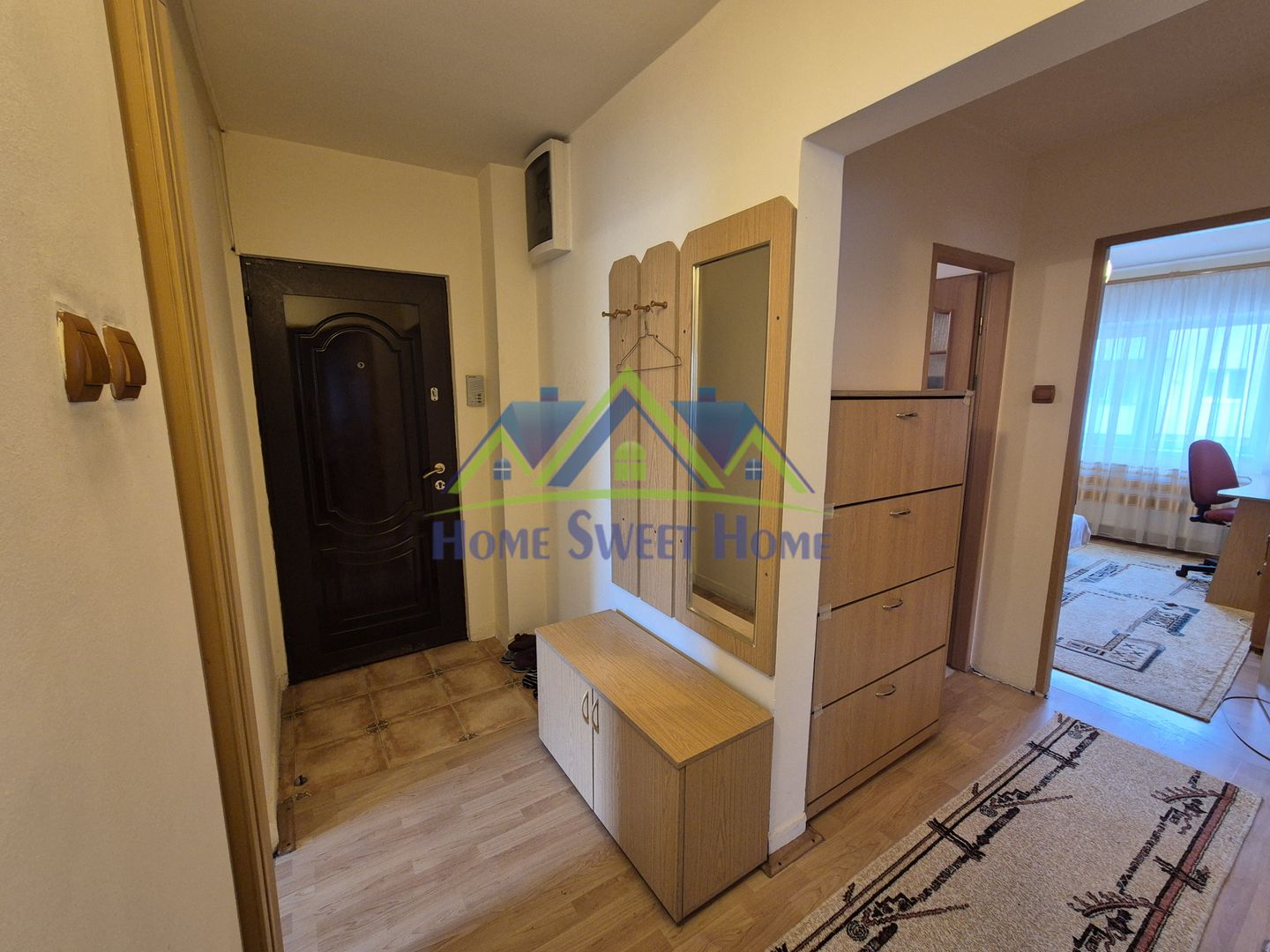 Apartament 3 camere decomandat–zonă excelentă, Hunedoara - M5/1 Traian - Poză 1