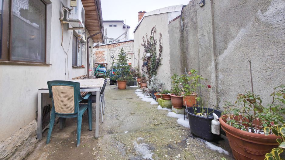 Casă cu teren pe Strada Propășirii nr. 3 - Soseaua Chitila - Poză 17