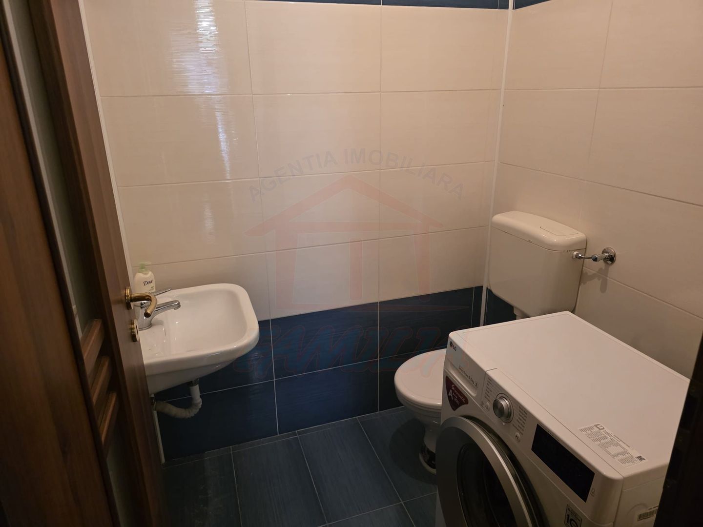 Vanzare apartament cu 3 camere, zona(General), sup. 98 mp, pret 125000 - Poză 7