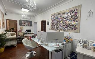 Clădire Versatilă într-o Zonă Premium – Un Pas Spre Oportunitatea Ideală! - Poză 8