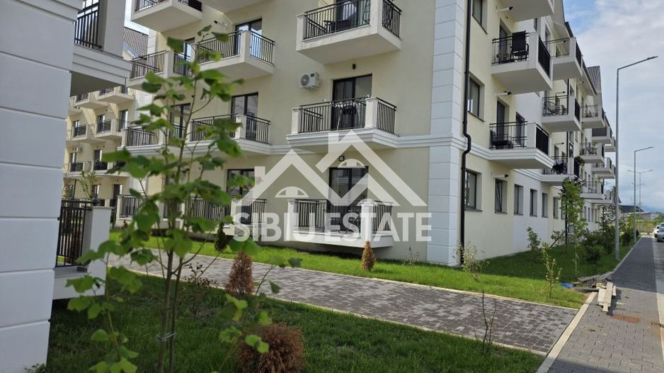 Garsoniera 41 mp, balcon bucatarie separata , intabulata zona Brana - Poză 1