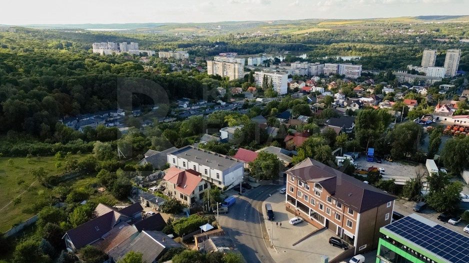 Vânzare , townhouse-uri, 380 mp,  str. Bariera Sculeni, Buiucani - Poză 1