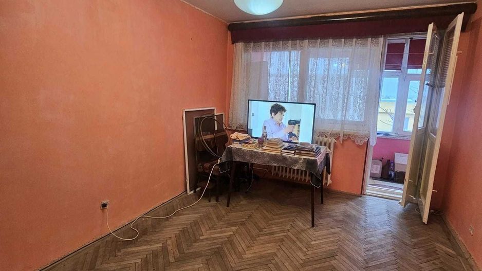 Apartament 3 camere Valea Roșie - Poză 2