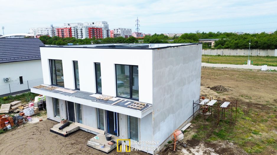 Case Noi de Vânzare | Arad | Zona AFI - Poză 1