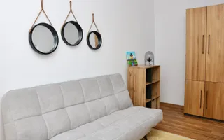 Apartament 4 camere de închiriat | Cisnădie, Central | Curte - Poză 16