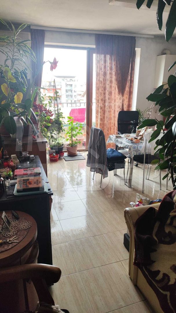 Vand Apartament 2 camere cart Buna Ziua, parcare subterana inclusa - Poză 6
