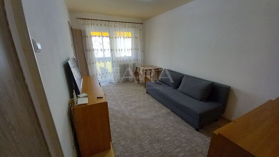 Garsonieră cu balcon, etaj intermediar. - Poză 2