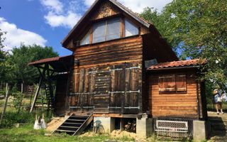 Cabană cu teren și pomi fructiferi Tropinii Noi ,Sibiu - Poză 2