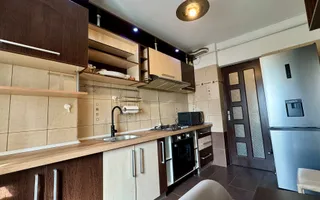 Apartament 3 camere 2 bai Centru -Blv Independentei - Poză 19