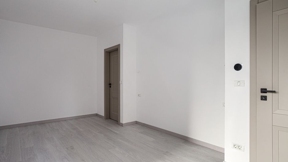 Apartament  nou  cu 3 camere în Complexul Adora Park -COMISION 0% - Poză 2