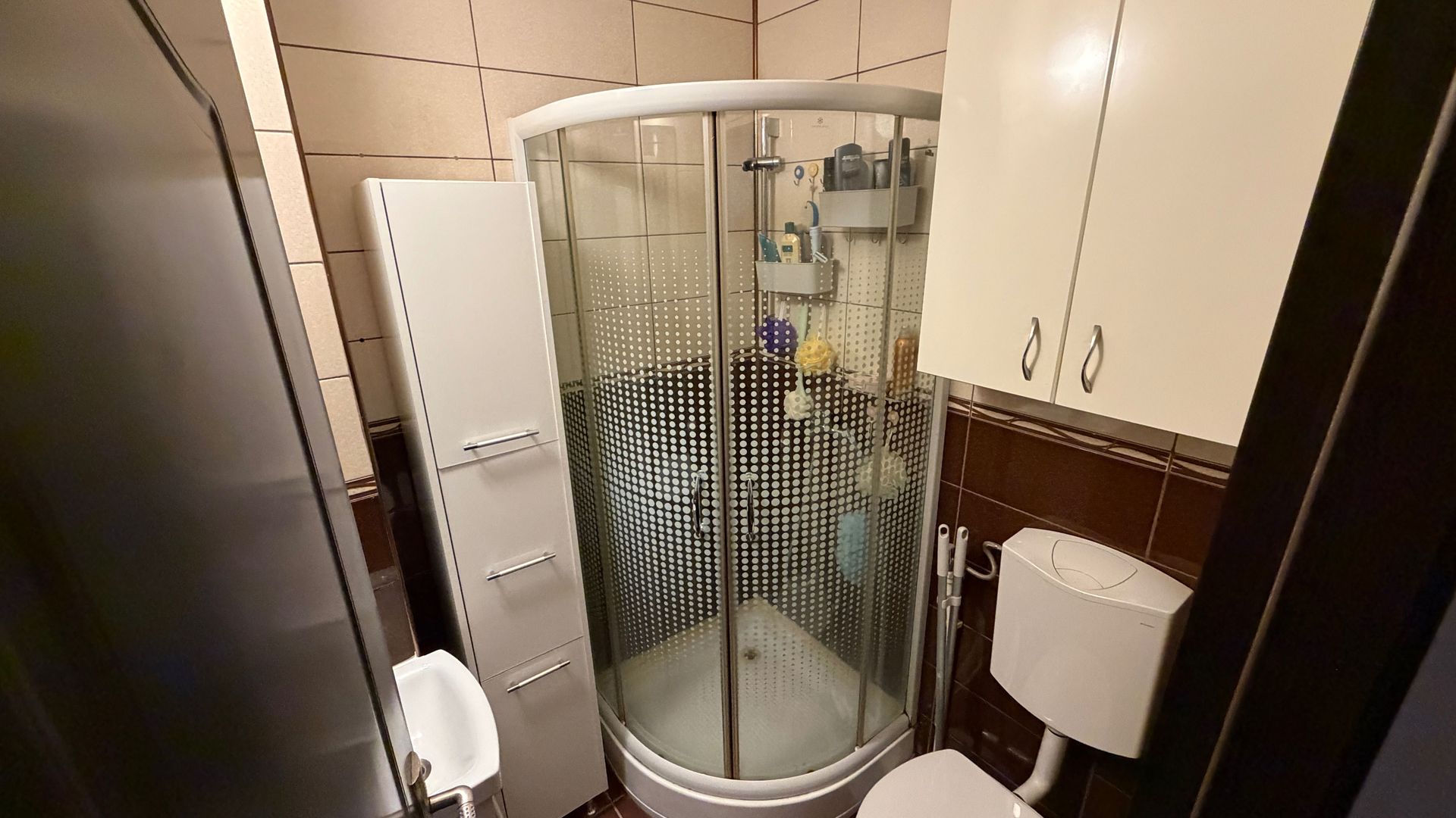 Vânzare Apartament 3 Camere Hol în H, 2 Băi – Calea Vitan Vis-a-vis Mall Vitan - Poză 8