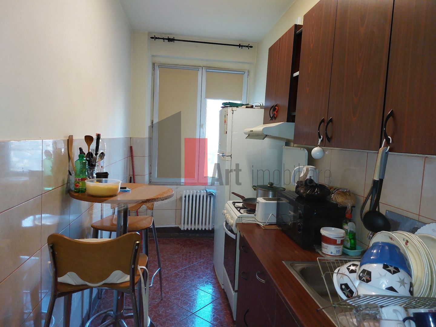 Apartamentul "SUPERMETO", pozitie foarte buna, amenajat - Poză 11