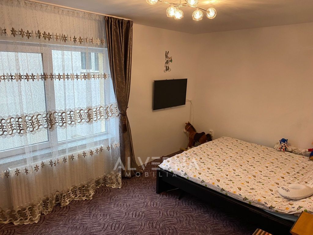 NOU! Apartament 3 camere, 67mp, mobilat, balcon, parcare, zona Teilor - Poză 4