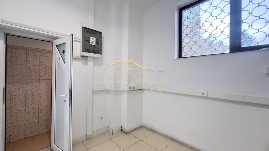 Spatiu Comercial Stradal**240mp**2 locuri parcare//Bdul Ion MIhalache - Poză 33
