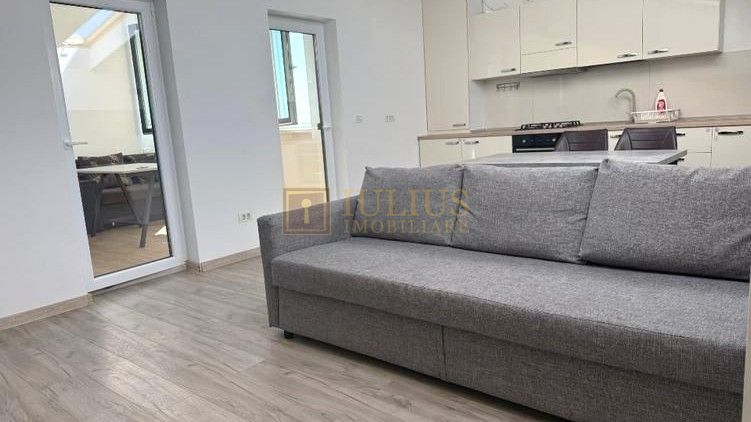 Apartament cu 2 camere in Dumbravita, loc de parcare - Poză 1