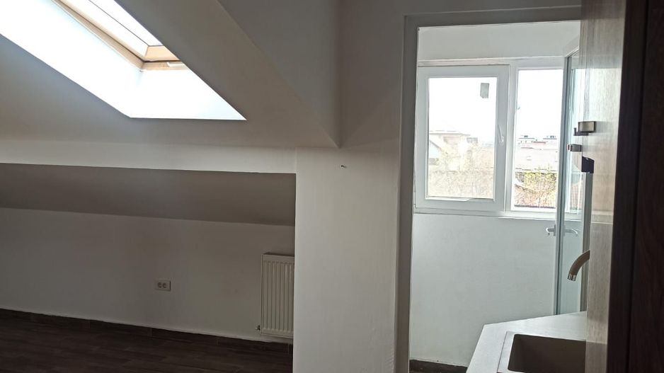 2cam.studio-mansarda-87mp/15min metrou D.Leonida - Poză 11