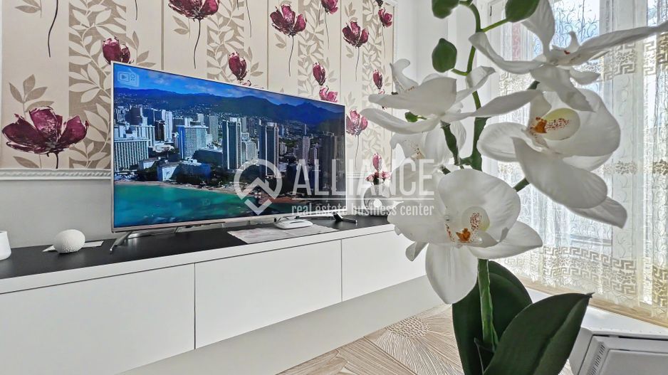 ENERGIA (COD 05) - Un apartament luminos, exact unde orașul se mișcă - Poză 7