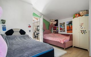Eleganță și Spațiu în Inima Cartierului Domenii | Apartament cu 5 Camere în Vilă - Poză 12