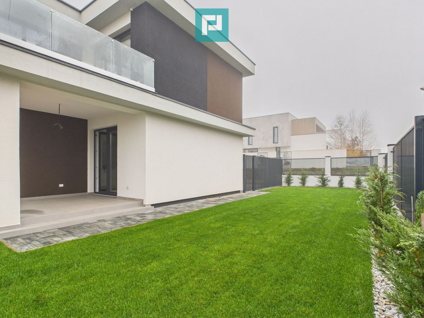 Duplex modern 5 camere Dumbrăvita - Poză 26