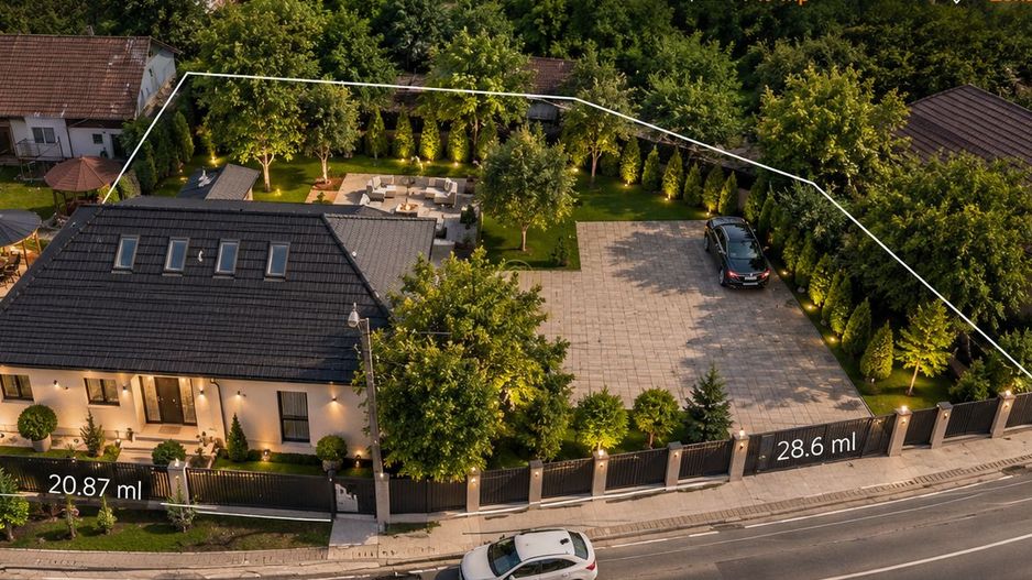 De vanzare Cladire Ultracentrala in Tautii Magheraus - Poză 1