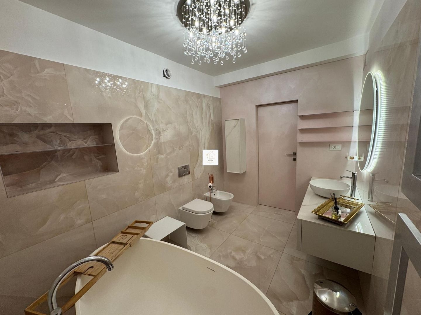 Apartament modern de 3 camere + 2 băi – Erou Iancu Nicolae - Poză 20