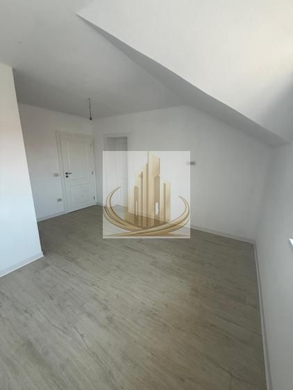 Duplex modern, 4 cam, 2 bai | 120 mp utili | Teren 336 mp | 2 fronturi - Poză 6