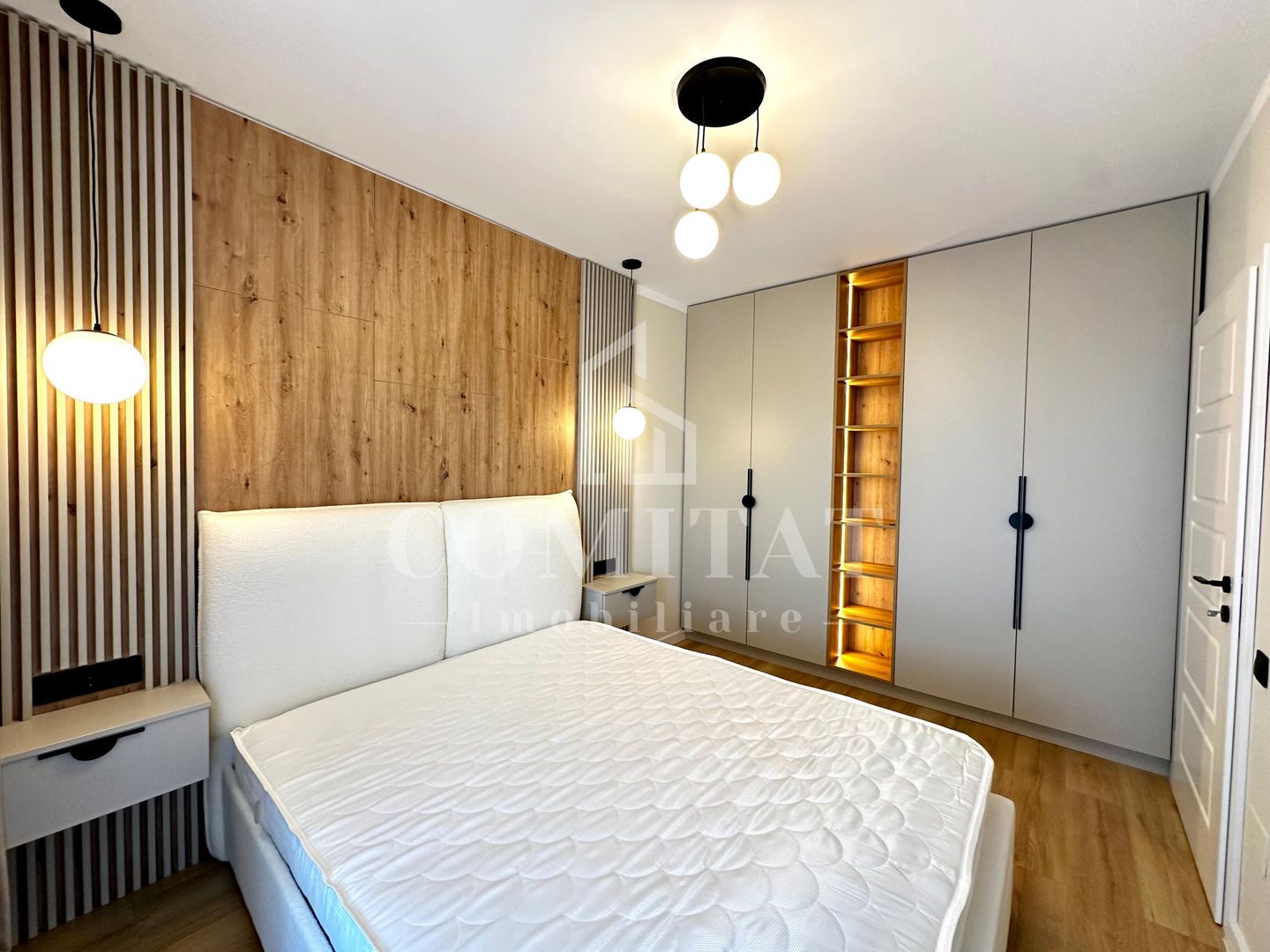 Apartament ultrafinisat | Etaj intermediar | Zona Str Tineretului - Poză 9