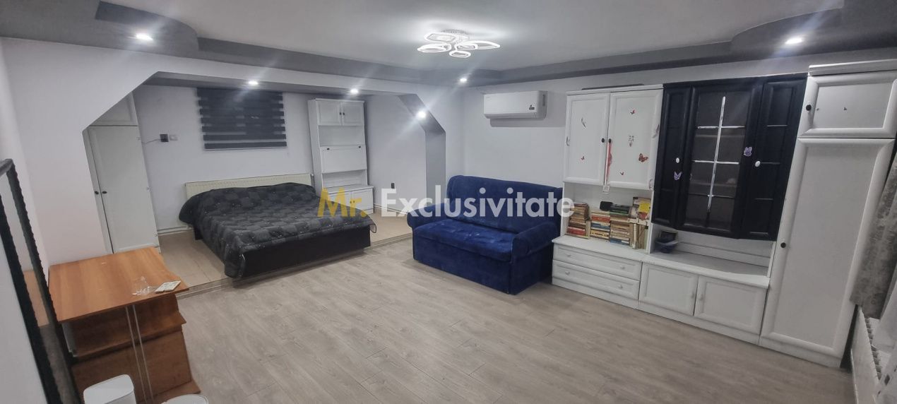 Casă P+M cu 1.558 mp teren, livadă și garaj - Poză 4