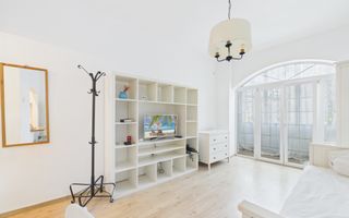 Locuiește acolo unde Bucureștiul prinde viață. Piața Rosetti. - Poză 10