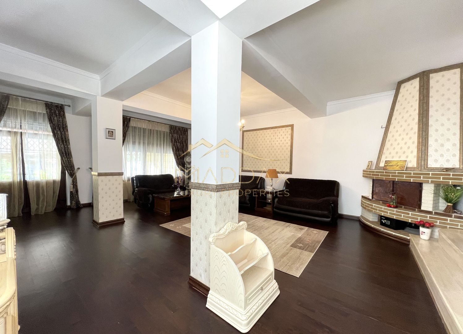 Vila 7 camere**Lake view**Ponton privat**Piscina**Teren 933 MP//Balotesti - Poză 9