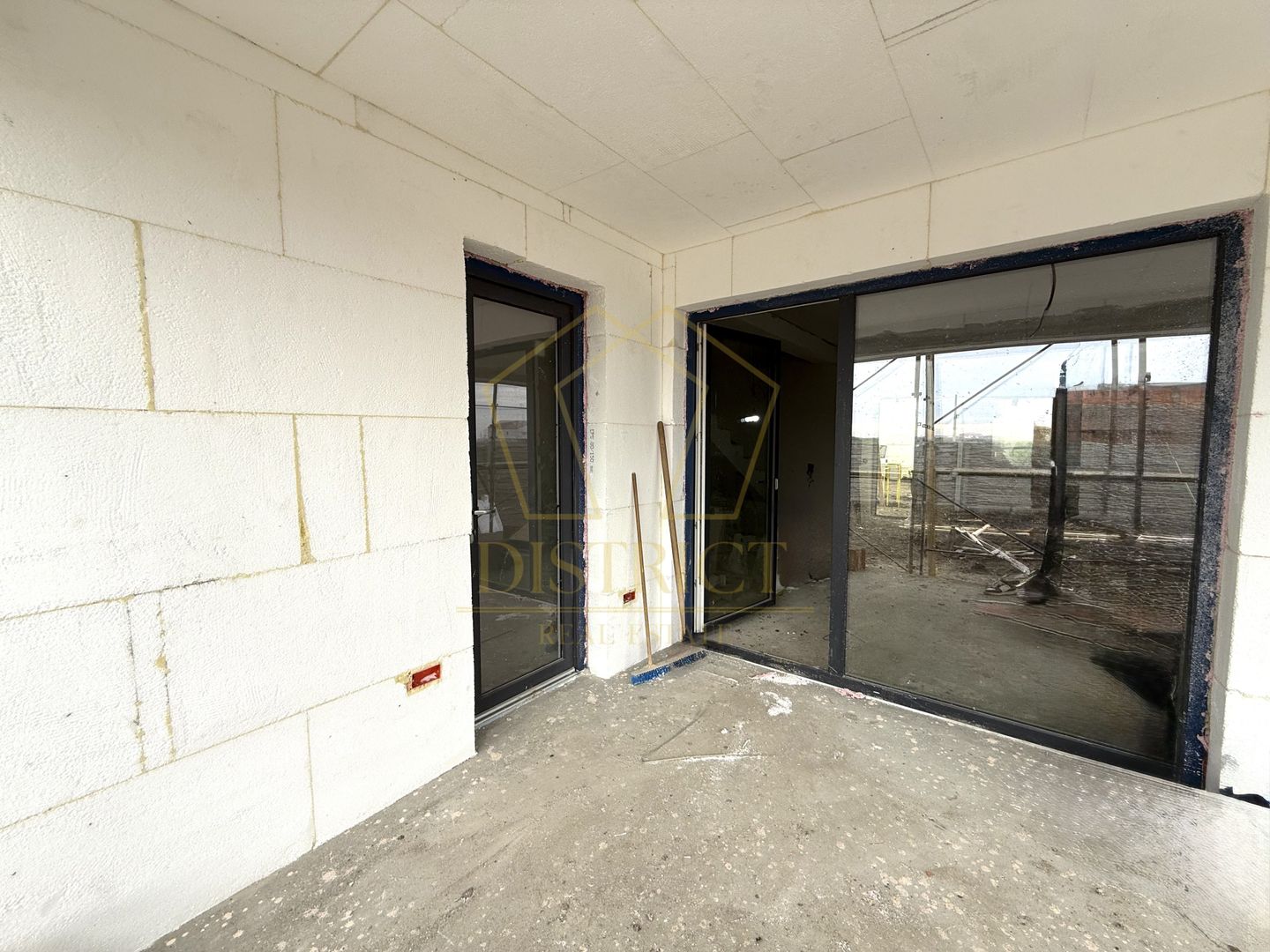 Duplex cu 4 camere 100mp utili | Sacalaz - Poză 6