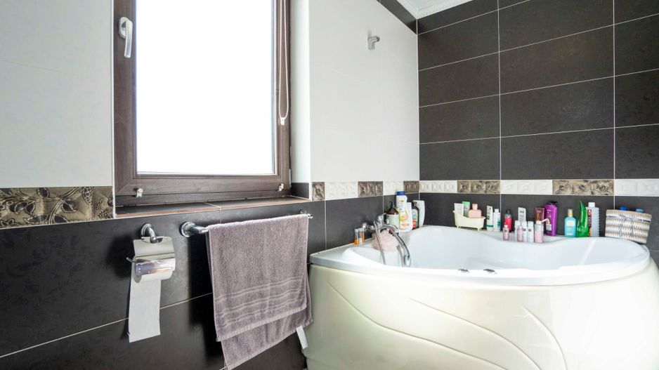 Casa cu teren 760 mp Episcopia Oradea - Poză 15