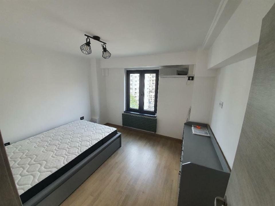 Inchiriez apartament 3 camere Octavian Goga, loc parcare inclus - Poză 10