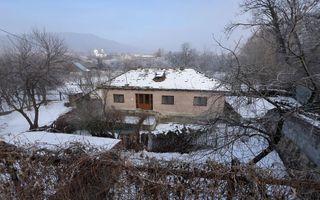 Casă de vânzare în Târgu Ocna - Poză 9