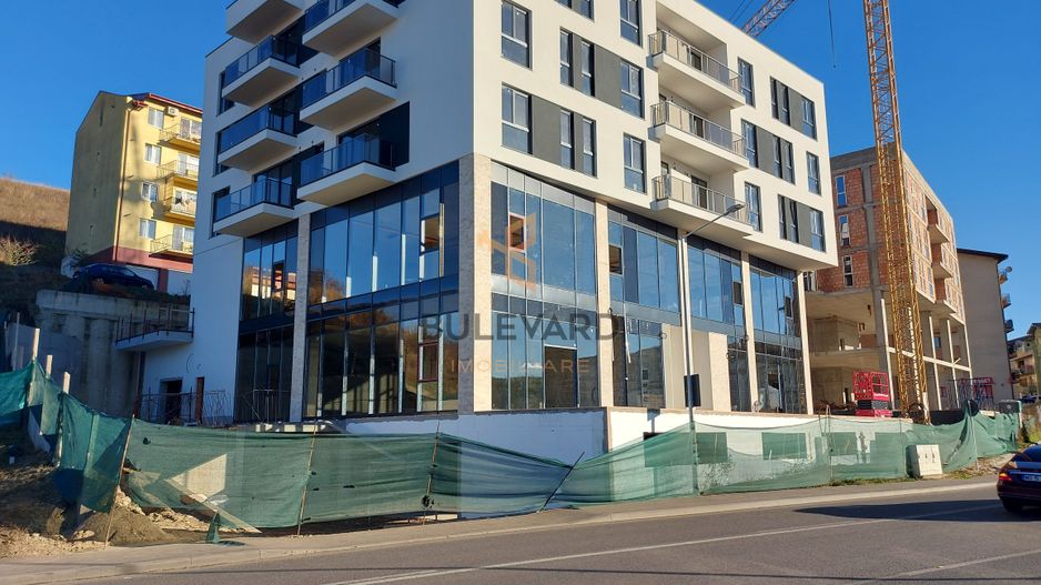 Comision 0%! Apartament cu 2 camere , zona strazii Eroilor! - Poză 1