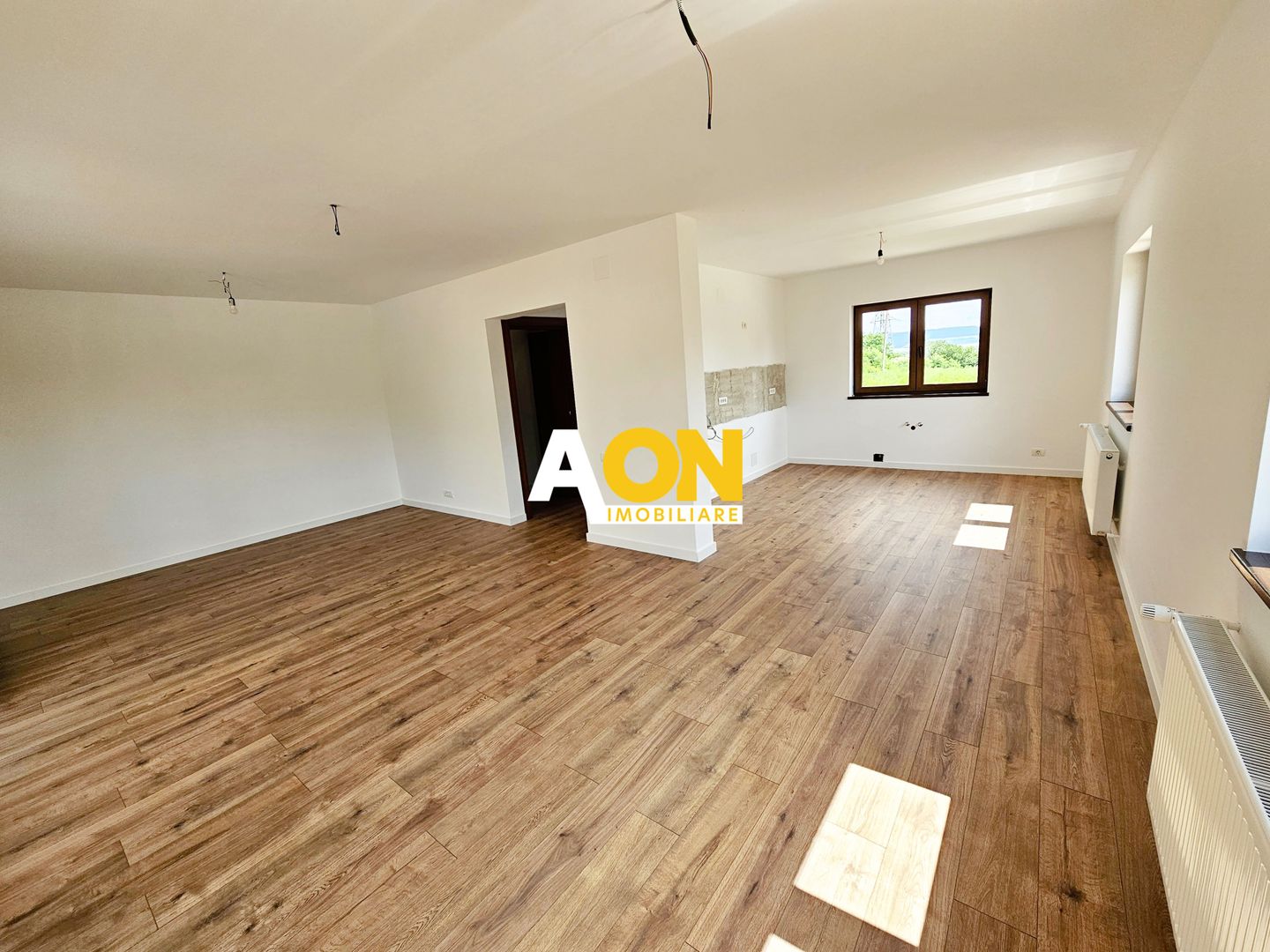 1/2 Duplex, 4 camere, 449 mp teren, asfalt, toate utilitatile, Cetate - Poză 6