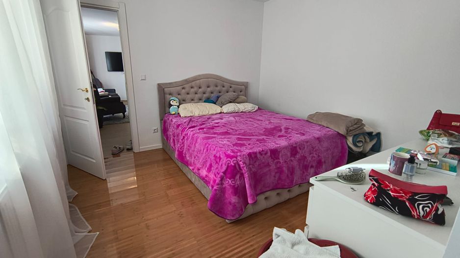 De vanzare casa 2 camere, recent renovata - Zona Domenii-Ion Mihalache - Poză 11