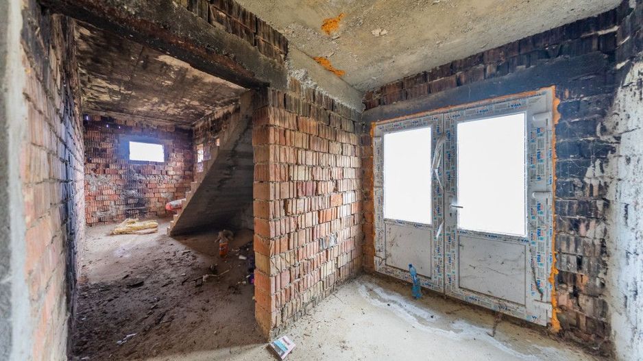 Casa caramida P+M, Vinga, cu potential spatiu comercial - Poză 21