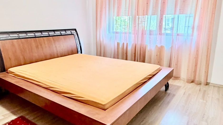 Apartament 2 camere Cristalului Loc de Parcare - Poză 3