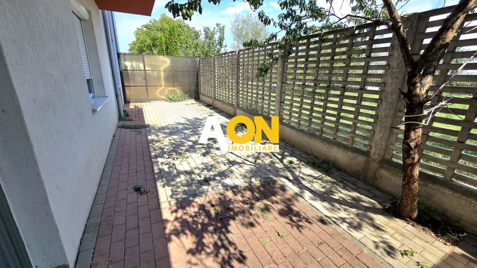 Apartament cu 3 Camere, Curte Proprie, Zona Orhideelor - Poză 9