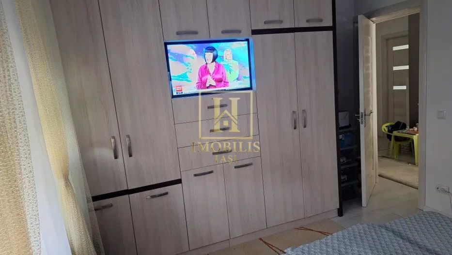 Apartament 3 camere Dec 60 mp mobilat cu gradina Bucium 100000 euro - Poză 3