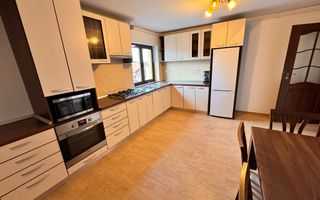 Apartament modern 3 camere 80 mp utili parcare privata Ultracentral - Poză 9