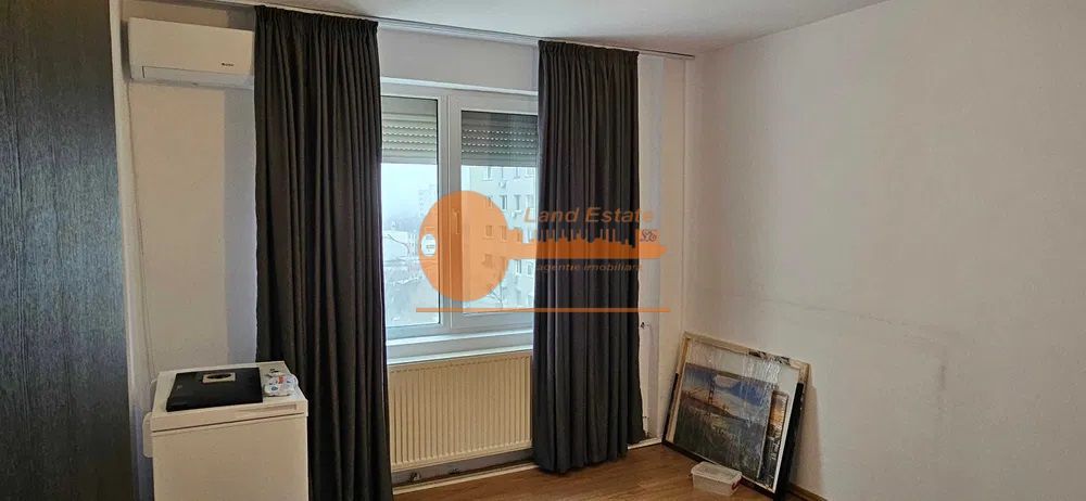 Apartament 4 camere Basarabia - Titan  Bloc anvelopat - Poză 2