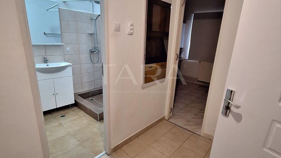 Apartament 1 cameră, parter înalt, ideal pentru locuință sau investiți - Poză 4