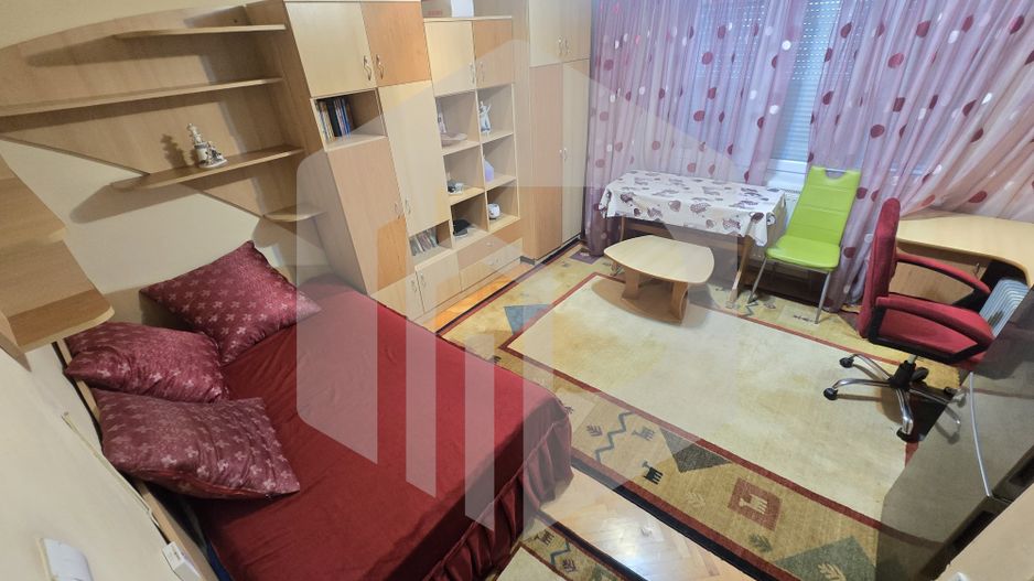 Casa singur in curte 4 camere 650 teren Piata Cluj - Poză 13